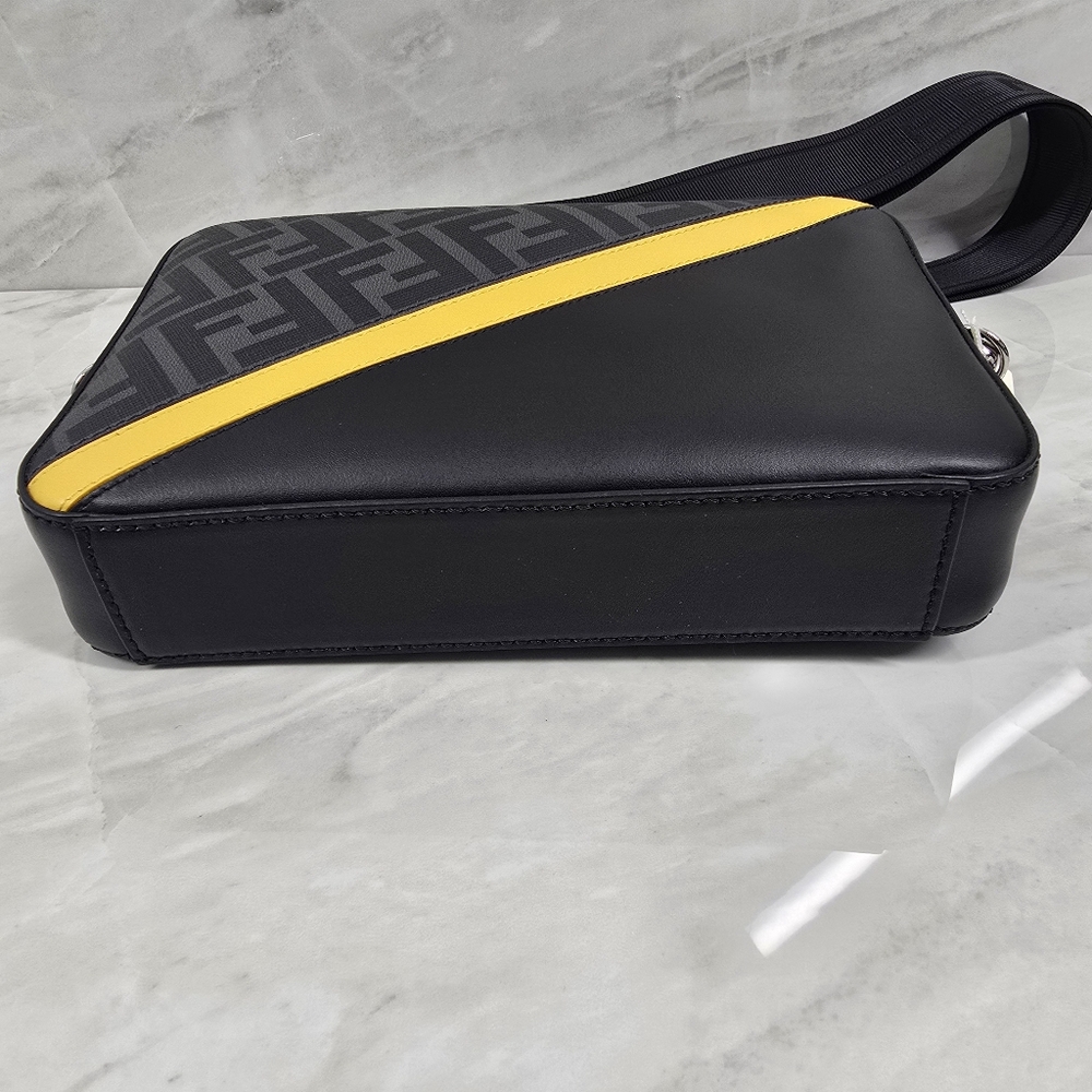 Fendi Black and Yellow Crossbody Bag - Picture 4 of 14
